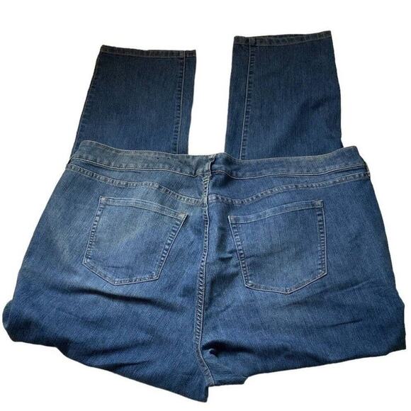 Torrid Jeans Women's Plus Size 4X (26R) Regular Blue Stretch Denim - Picture 8 of 9